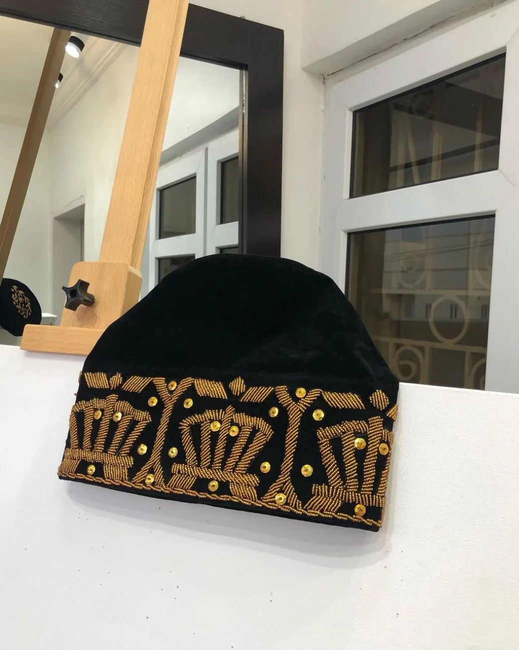 A Black and gold Embroidery African Traditional hat