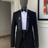 A Black Floral Jacquard Shawl Lapel Tuxedo Suit