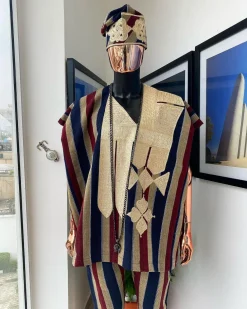 A burgundy, brown & midnight blue aso-oke African traditional dashiki