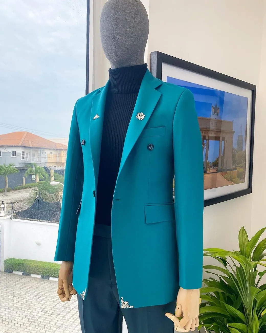 A Jungle Green Notch Lapel Suit