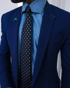 A knitted, Navy blue linen, notch lapel business suit