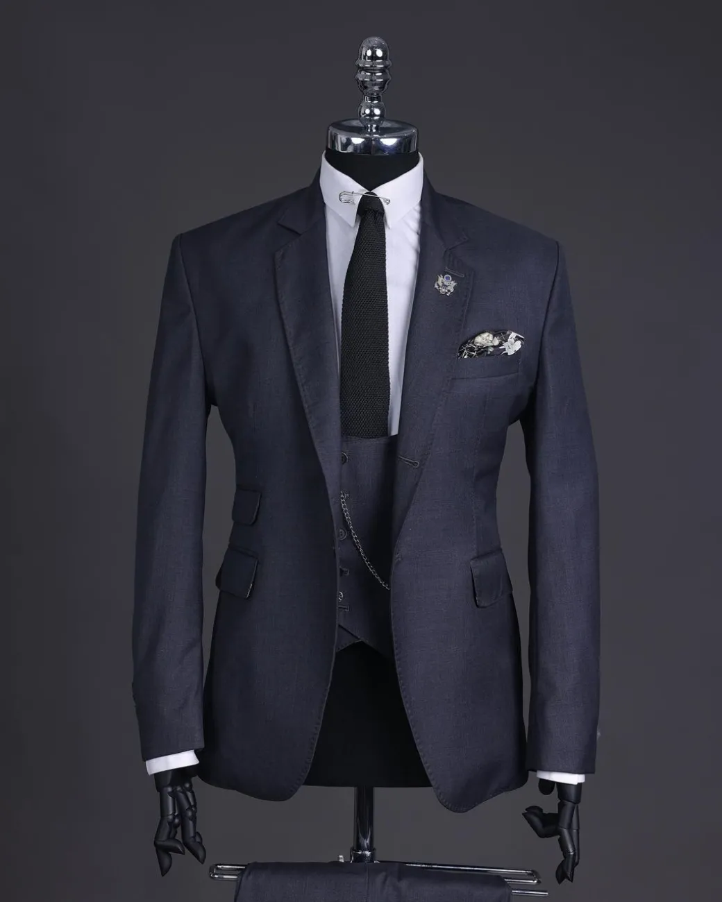 A Lead grey, knitted, notch lapel suit