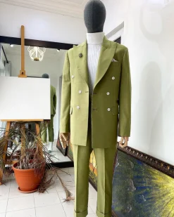 A Lemon Green Double Breasted Peak Lapel Suit