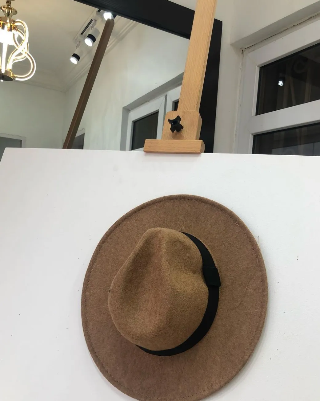 A Light Brown Cowboys Men Fashion Hat