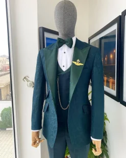 A “Mandarin” Floral Sacramento Green Peak Lapel Suit