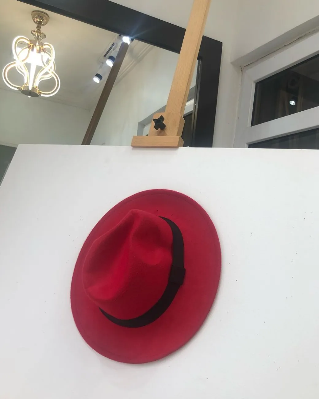 A Maroon Red Mens Fashion Hat