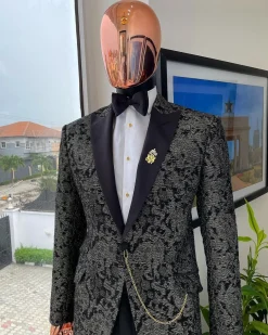 A Metallic coarse pattern jacquard peak lapel tuxedo Suit