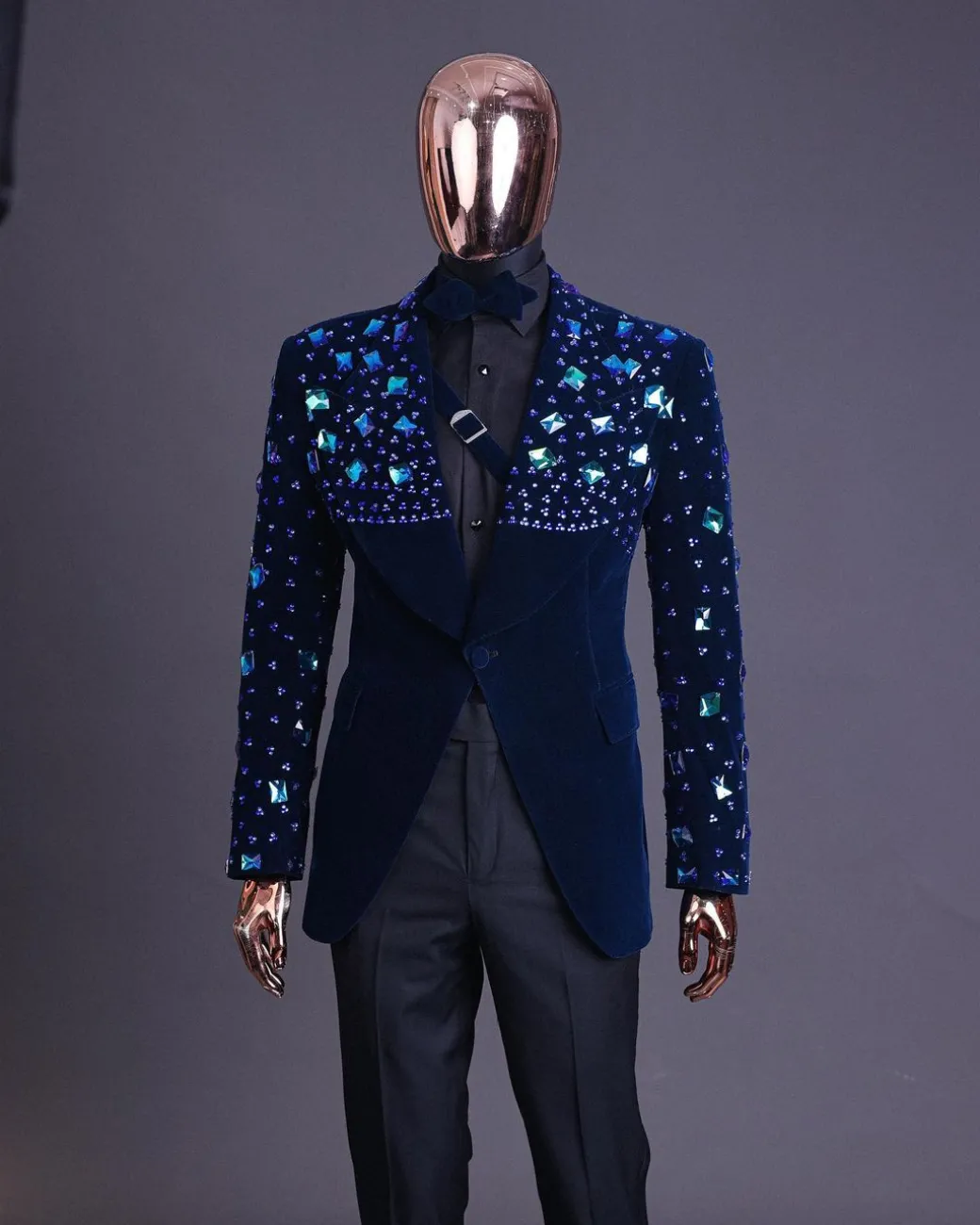 A Navy blue Glass and stone Swarovski mix shawl lapel single button tuxedo blazer suit
