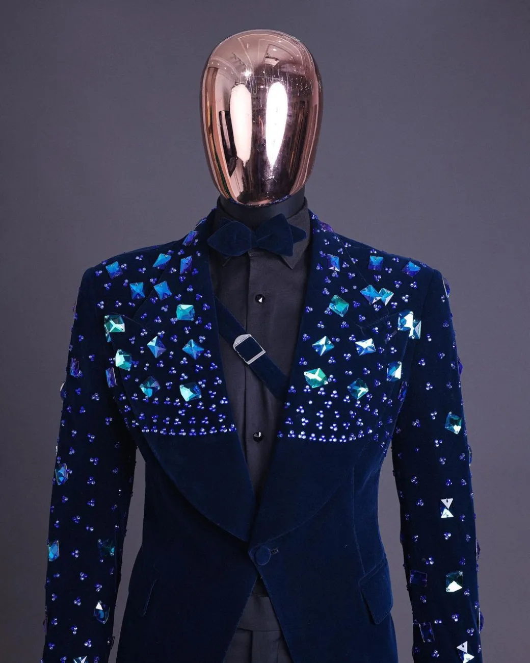 A Navy blue Glass and stone Swarovski mix shawl lapel single button tuxedo blazer suit