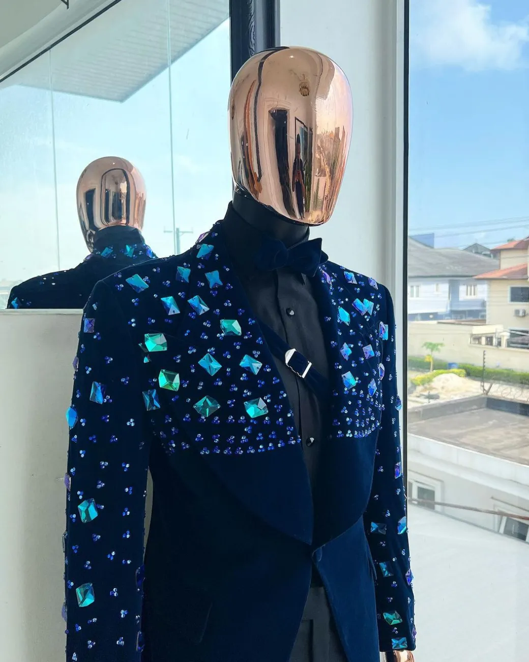 A Navy blue Glass and stone Swarovski mix shawl lapel single button tuxedo blazer suit
