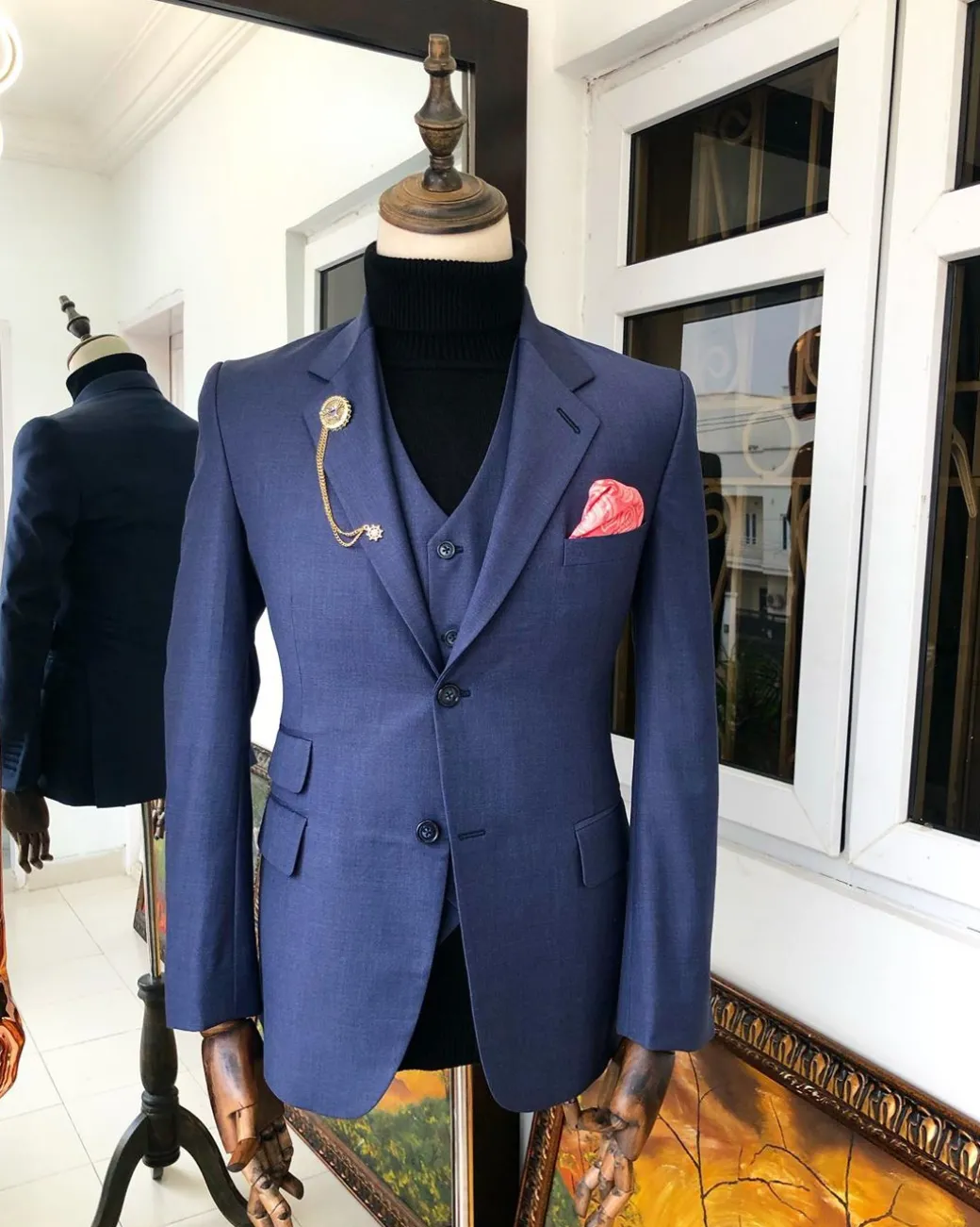 A Navy Blue Notch Lapel Business Suit