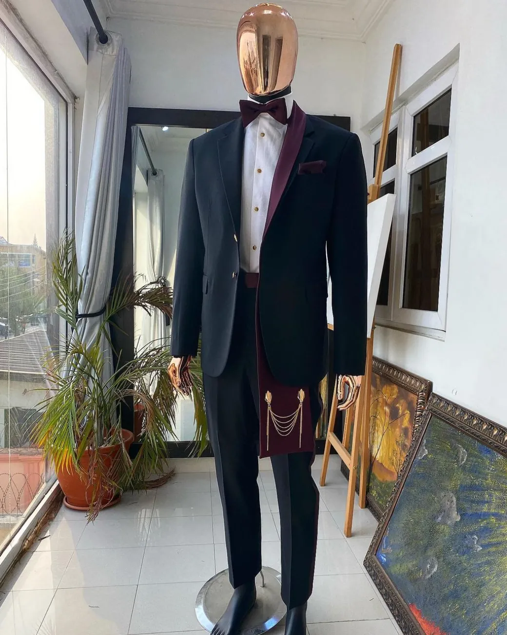 A Reloaded “falz” 3 lapel (shawl andnotch) tuxedo suit
