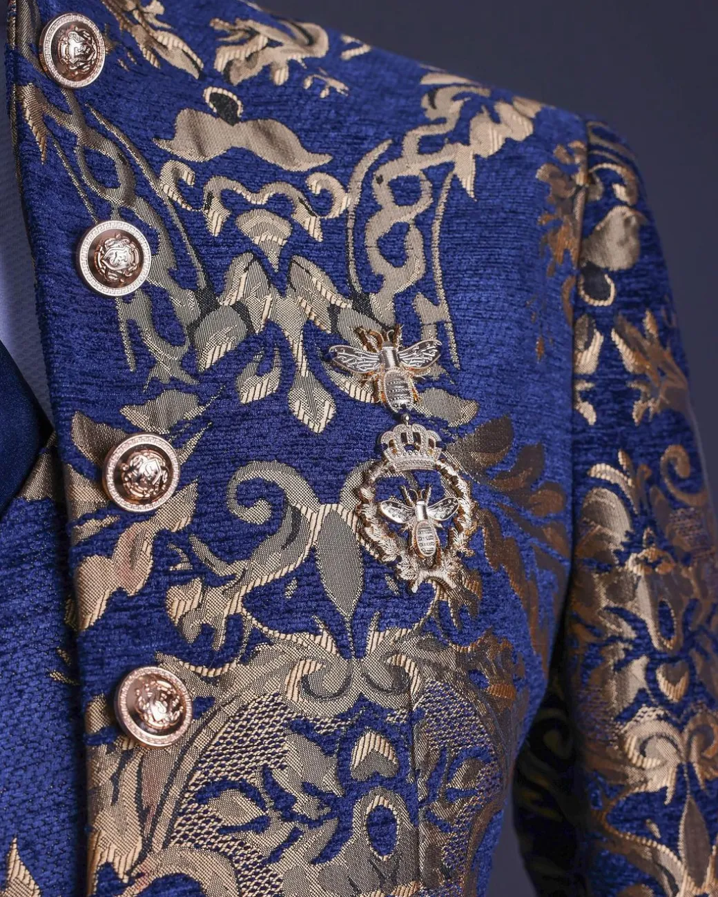 A reloaded “Monaco” gold and blue “Mandarin” jacquard floral single button front cut layered suit