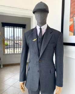 A reloaded “peaky blinder” Jorgecarli classic super 140’s fabric shadow grey notch lapel suit