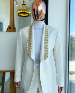 A Reloaded “Vegas” Monochrome Ivory White Shawl Lapel Suit