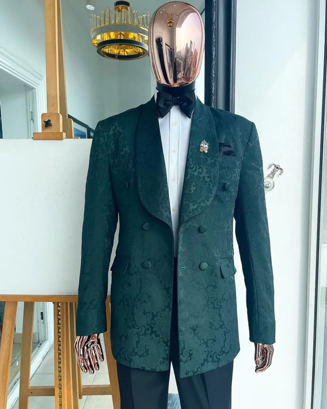 A Sacramento Green, Dispersed Floral Tuxedo Shawl Lapel Tuxedo Suit