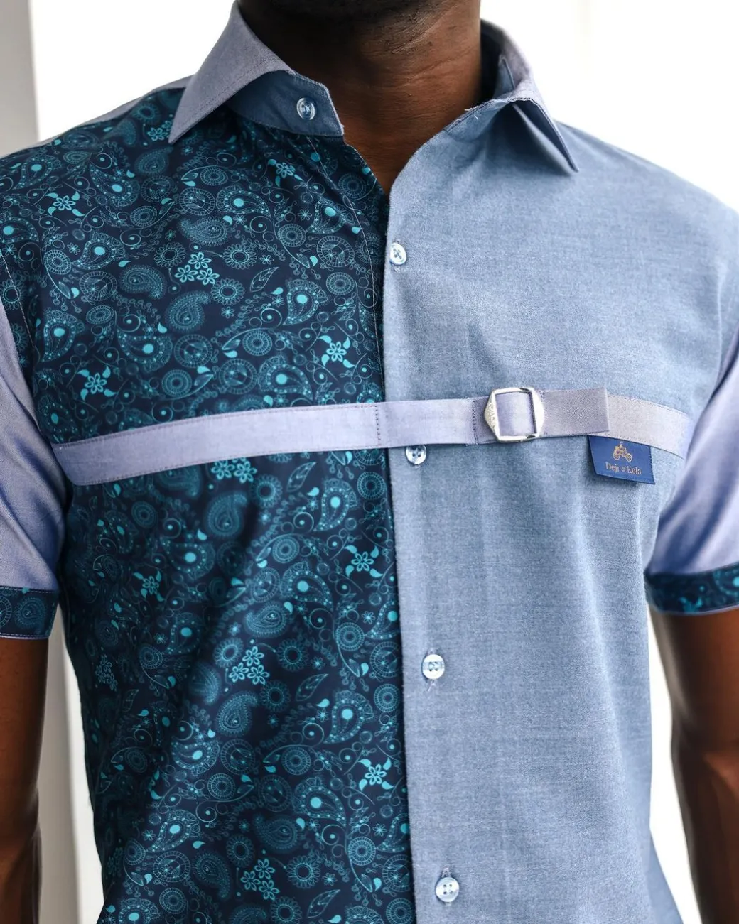 A Short sleeve, prints & plain with metal strap overlay casual shirt.