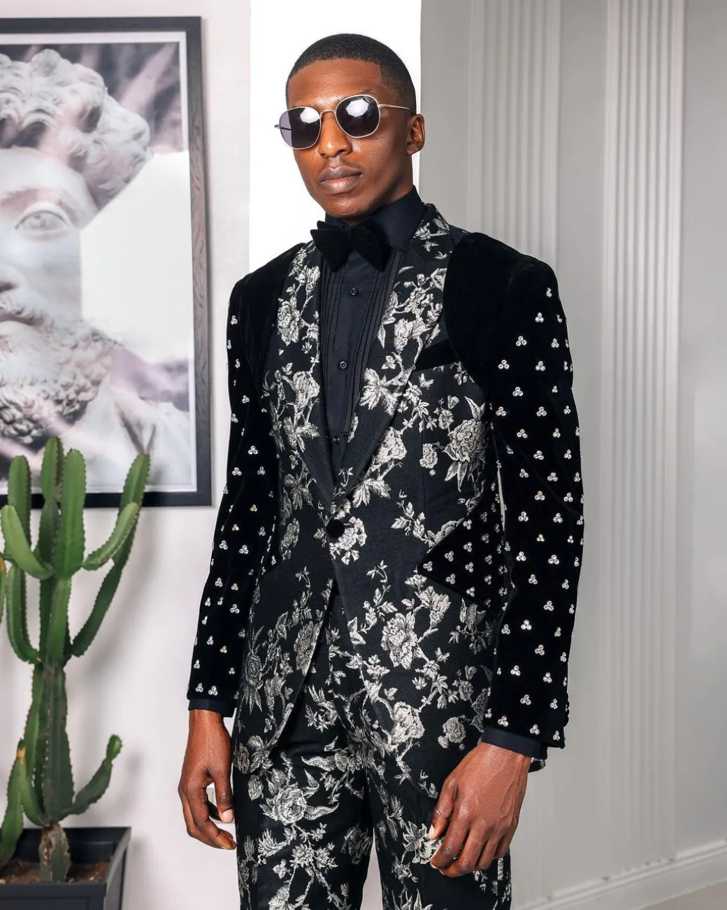 A “Vegas 1”, Floral pattern jacquard, shoulder wrap and sleeve with Swarovski peak Lapel tux suit