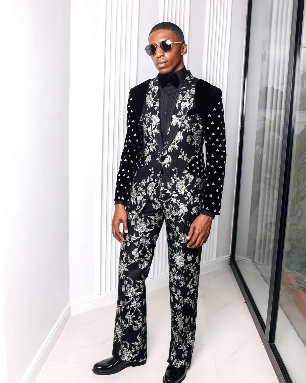 A “Vegas 1”, Floral pattern jacquard, shoulder wrap and sleeve with Swarovski peak Lapel tux suit