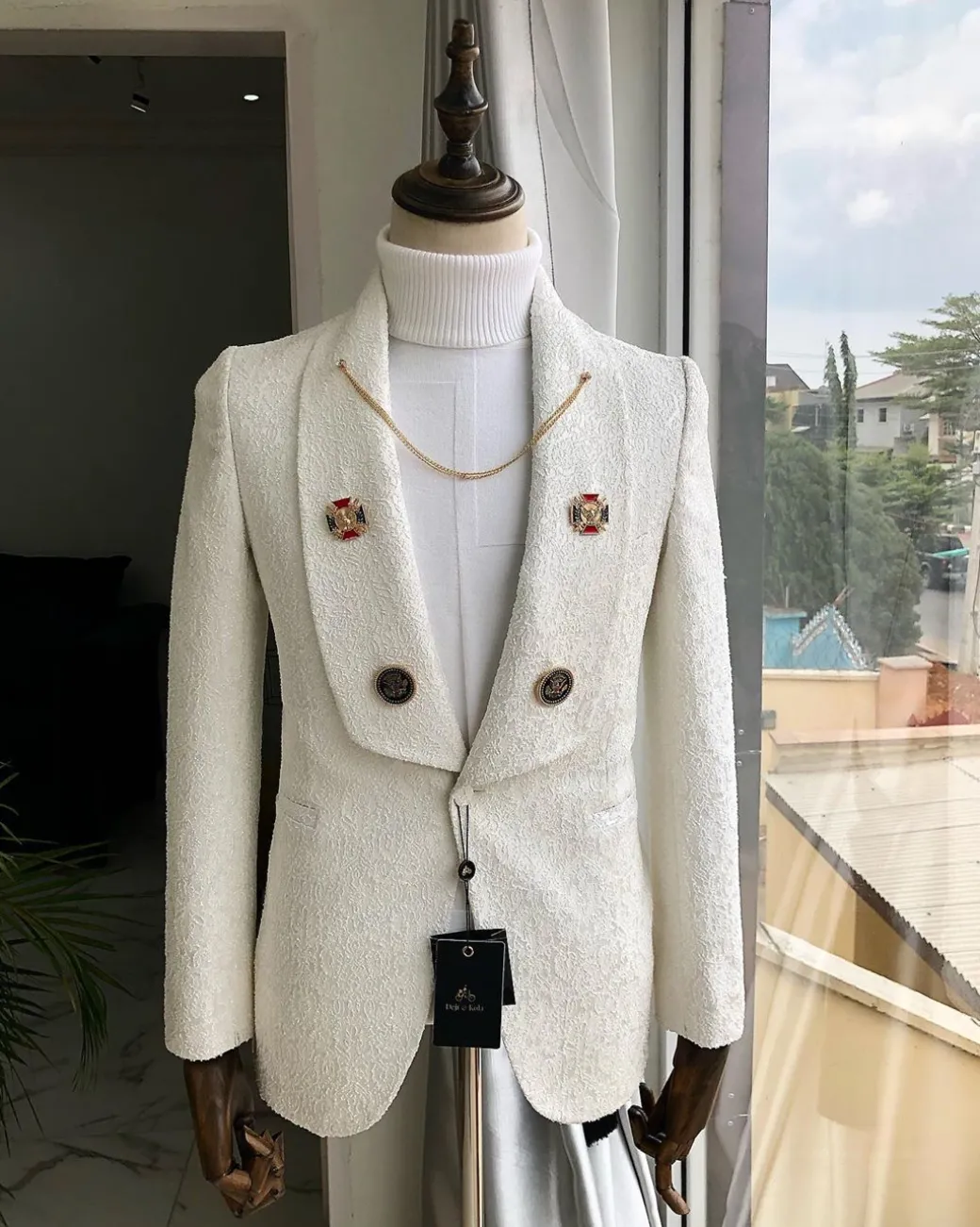 A White Jacquard Wedding reloaded “Lacasa De Papel” tuxedo Suit