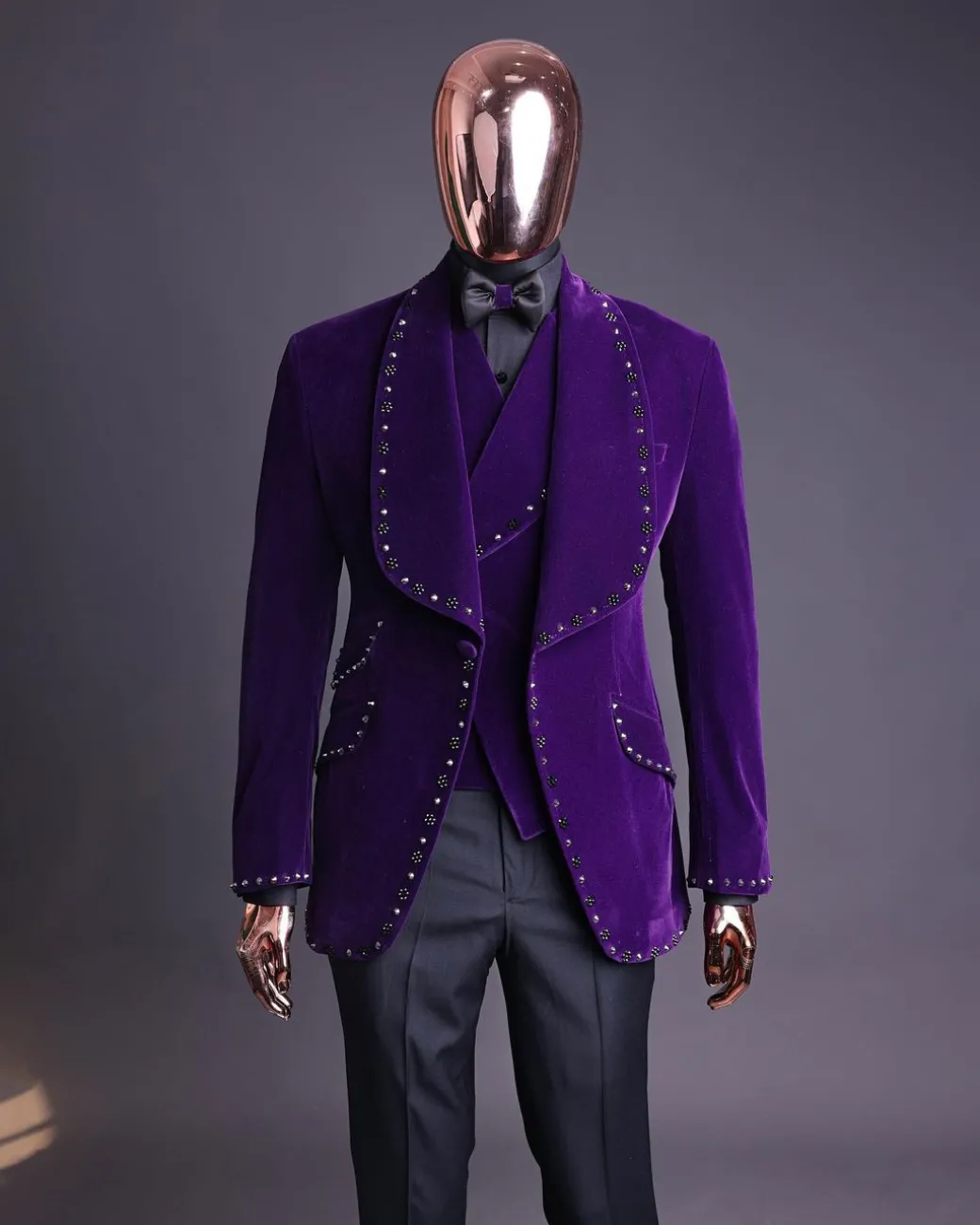 An Egg Plant Purple Velvet Shawl Lapel Tuxedo Suit