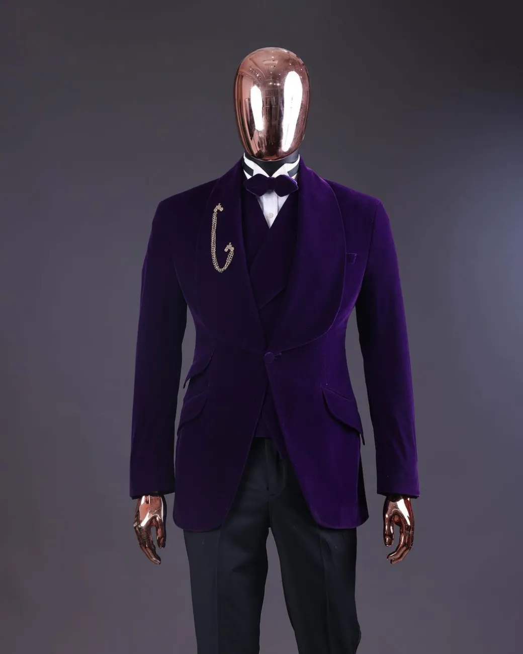 An Egg Plant Purple Velvet Shawl Lapel Tuxedo Suit