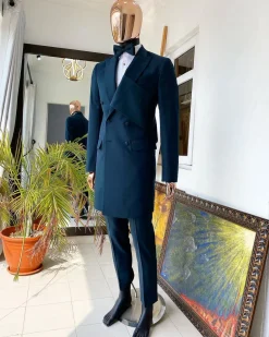 An Emerald green “Oranmiyan” trench blazer suit