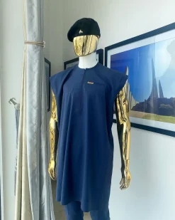 An Irish navy blue dashiki, black beret and pant