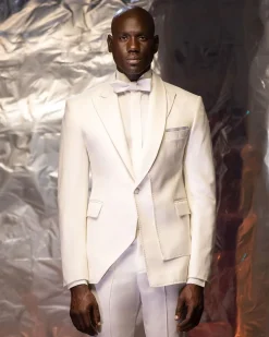 An Ivory White Shawl and peak lapel Tuxedo suit