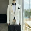 An Ivory White Shawl Lapel Square Patterned Jacquard Tuxedo Suit