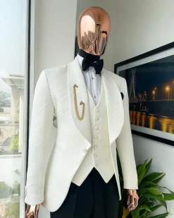 An Ivory White, Shawl Lapel “Maze” Line Intersection Japanese Patterned Jacquard Suit