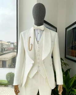 An ivory white, shawl lapel, “maze” line intersection Japanese patterned jacquard suit