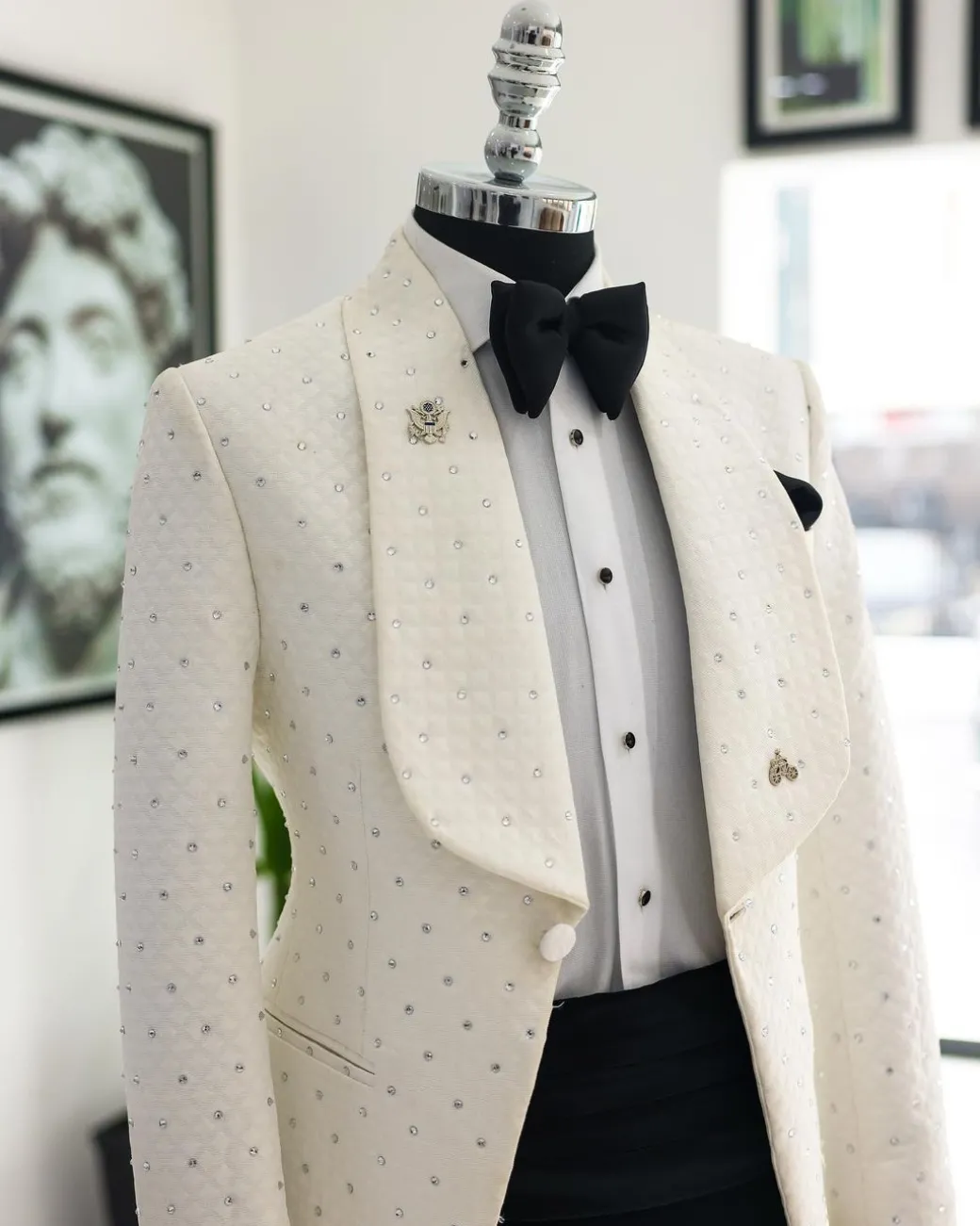 An Ivory White Square Pattern Jacquard, Shawl Lapel Tuxedo Suit