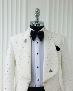 An Ivory White Square Pattern Jacquard, Shawl Lapel Tuxedo Suit
