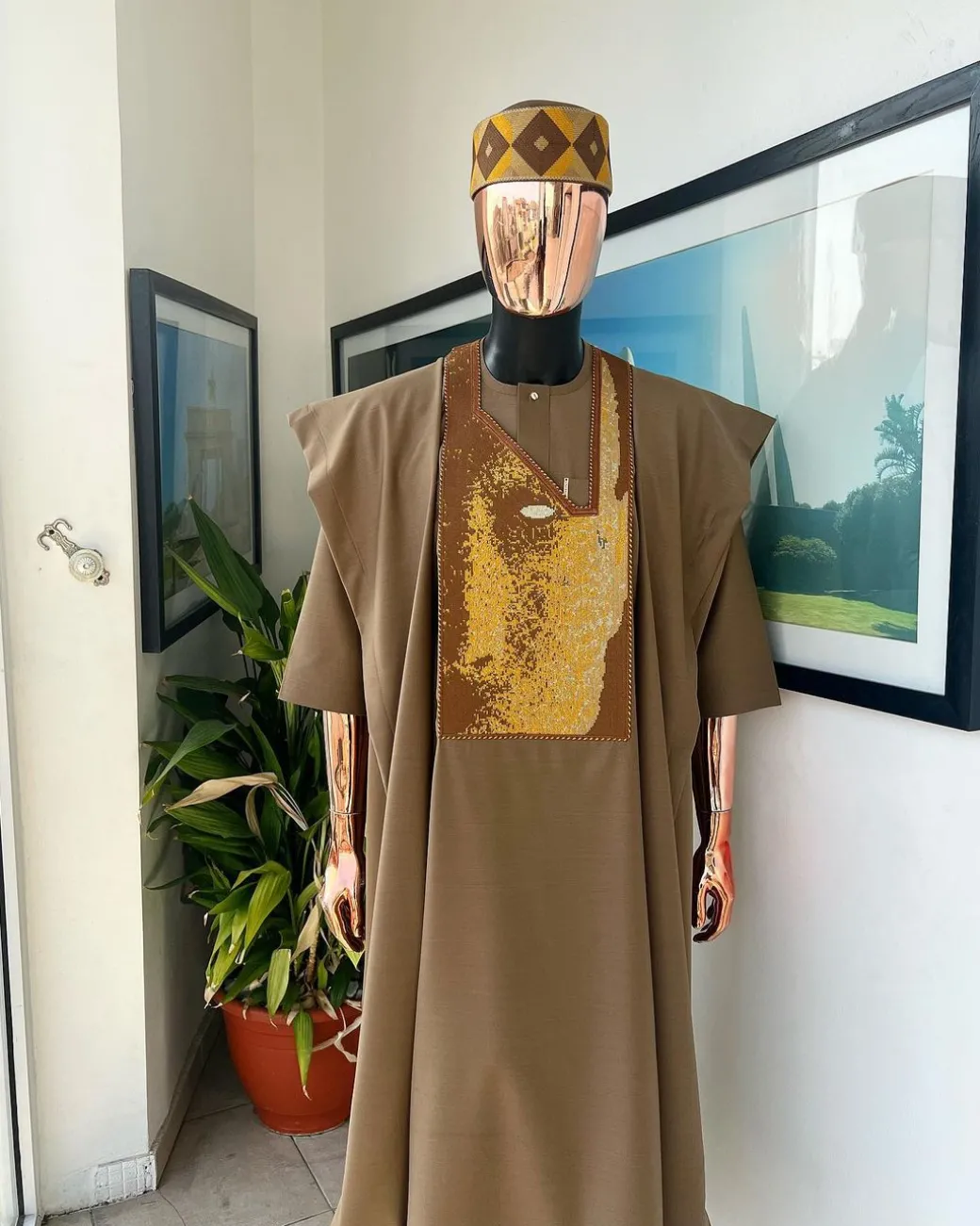 An tortilla Brown, Night walker embroidery details agbada, mixed Swarovski buttons on 3/4 sleeve kaftan & sokoto