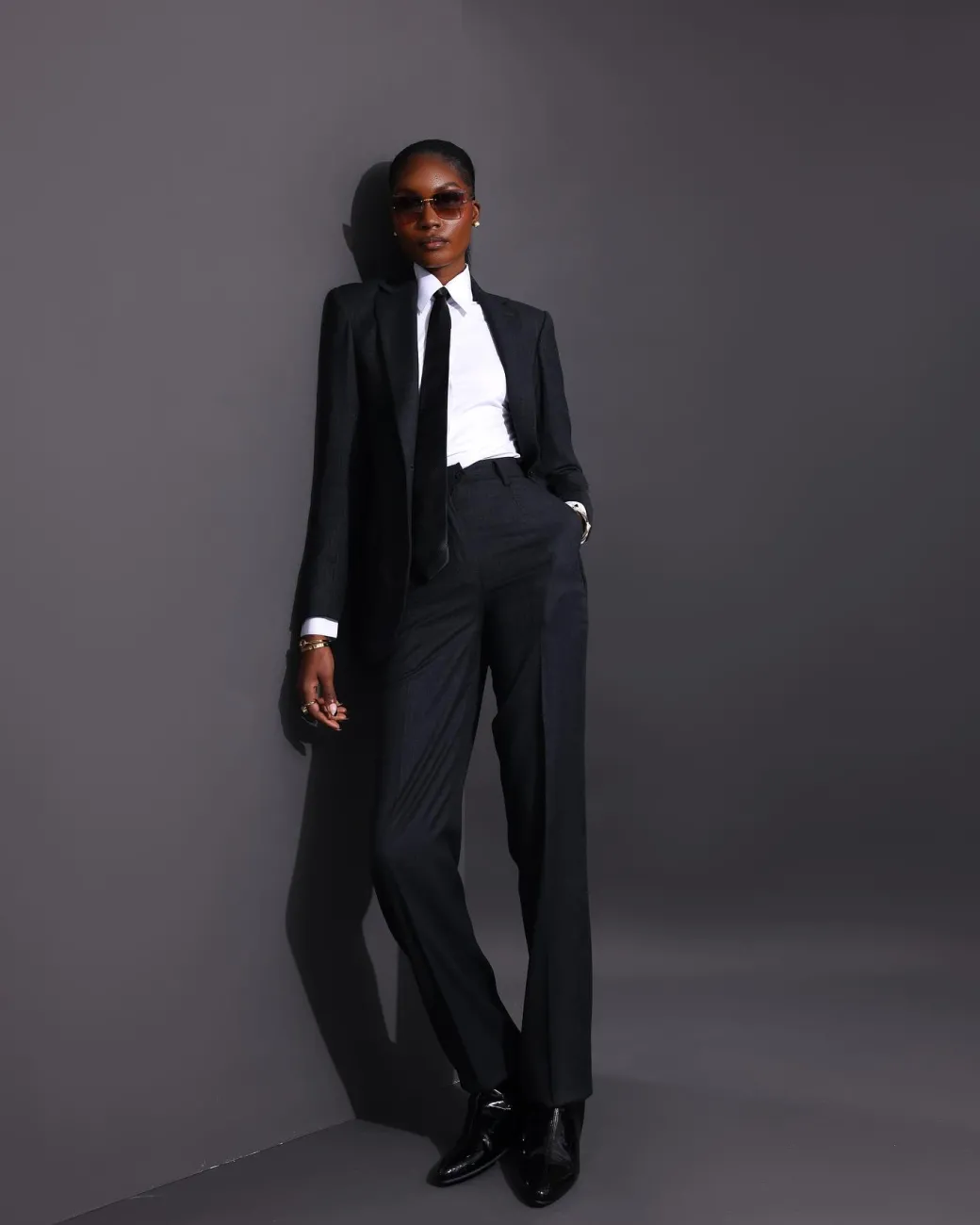 The “AVT5” Suit