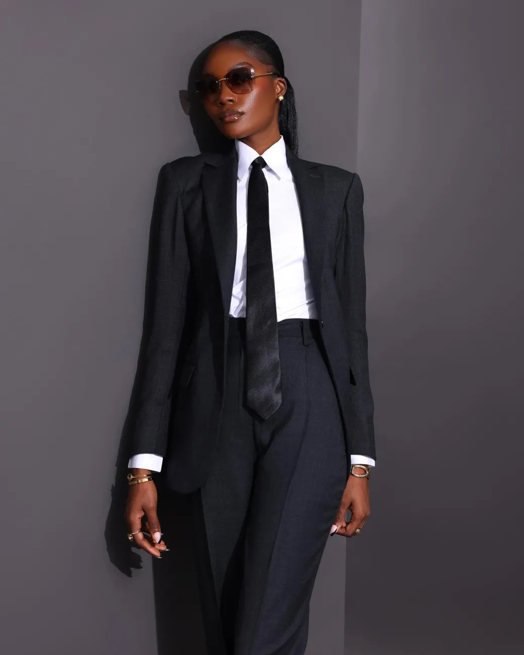 The “AVT5” Suit
