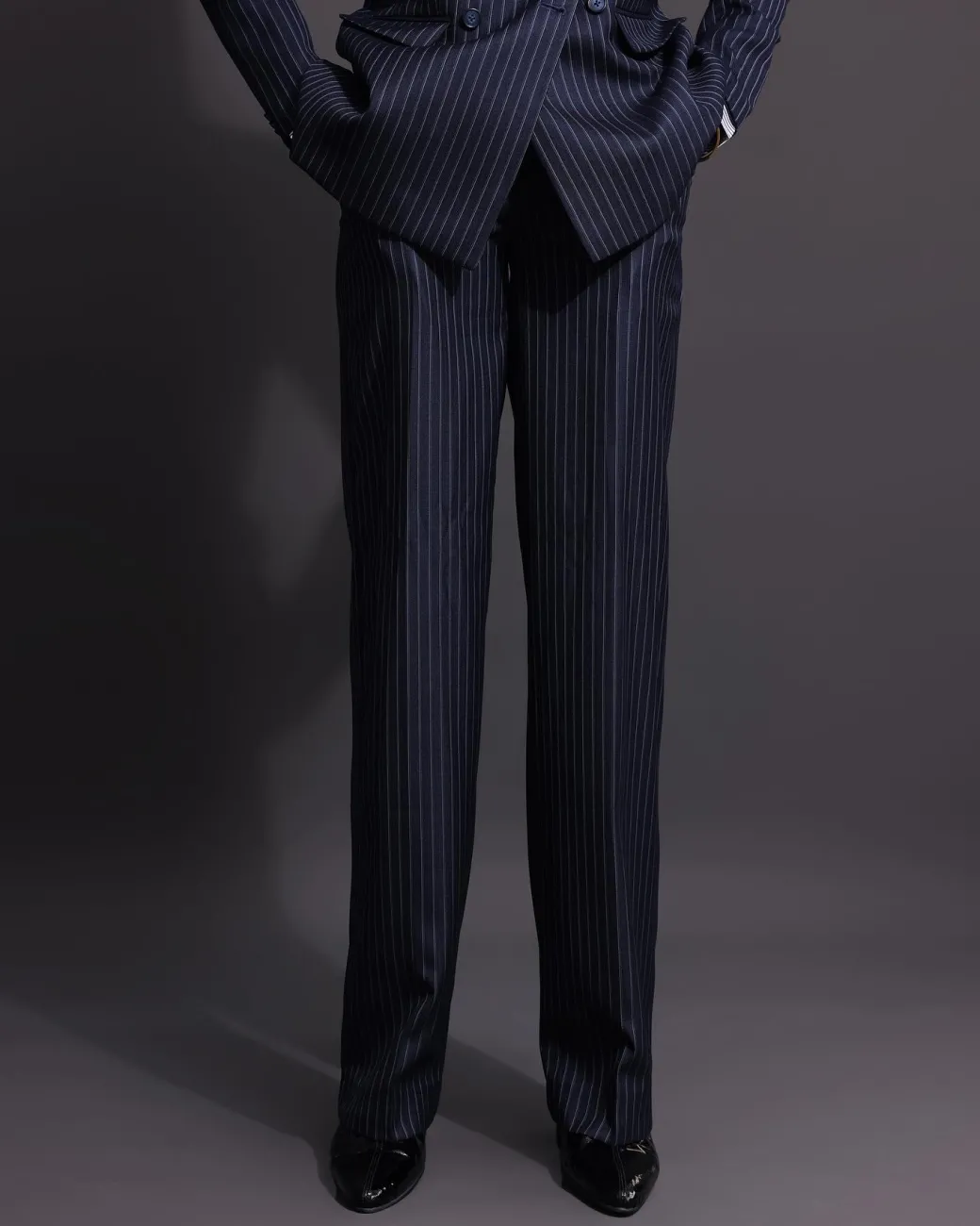 The “AVT6” Suit.