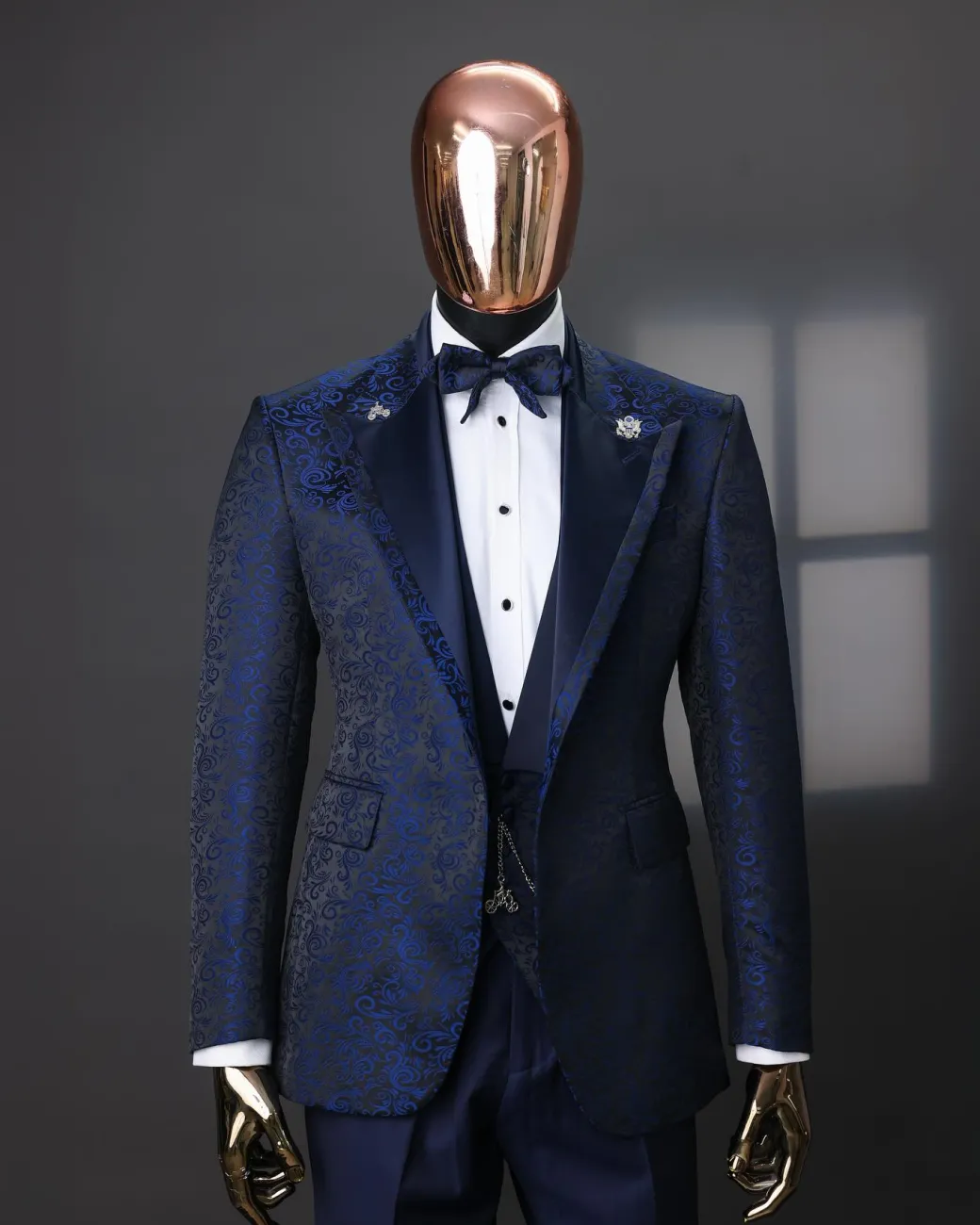 The Blucantrel Suit.