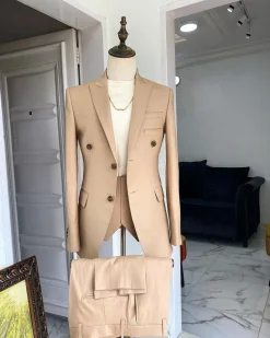 The “Diego Maradona” monochrome Champagne Gold peak lapel business suit