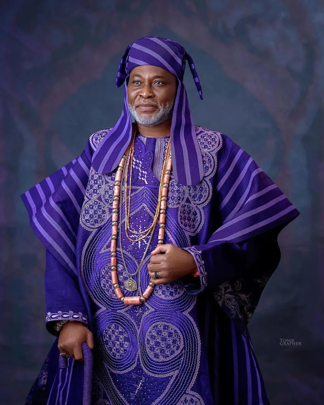 The Grandeur Agbada.