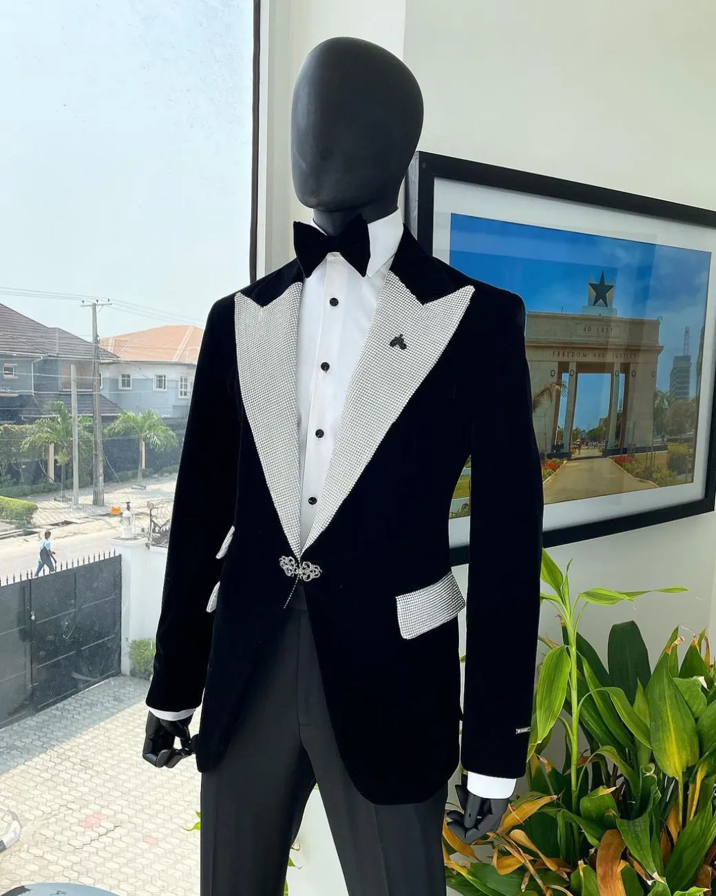 The “Jackson”, Charcoal black, Clear Crystal Trim Bling Layered Peak Lapel Tuxedo Suit