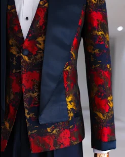 The “Leaves in Autumn” Suit.